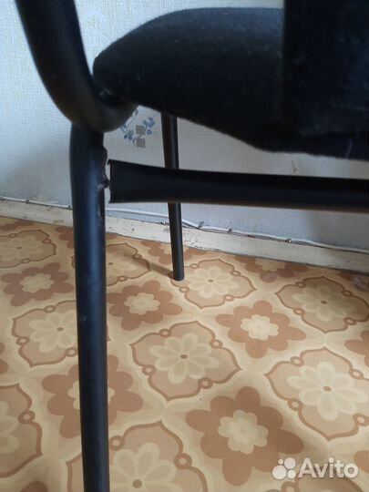 Стул офисный