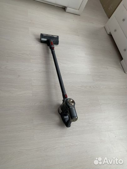 Пылесос redmond RV-UR 363