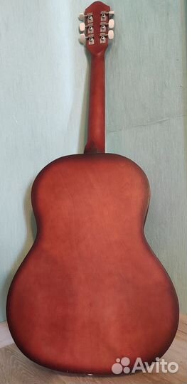 Акустическая гитара