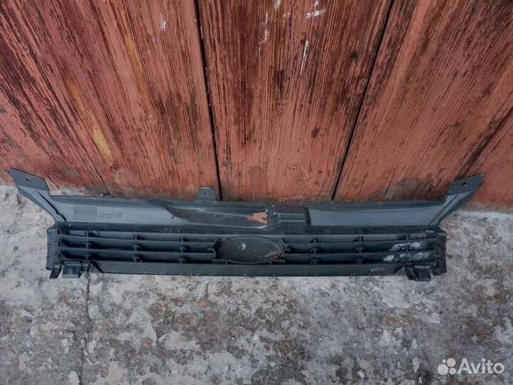 Решетка передняя kalina
