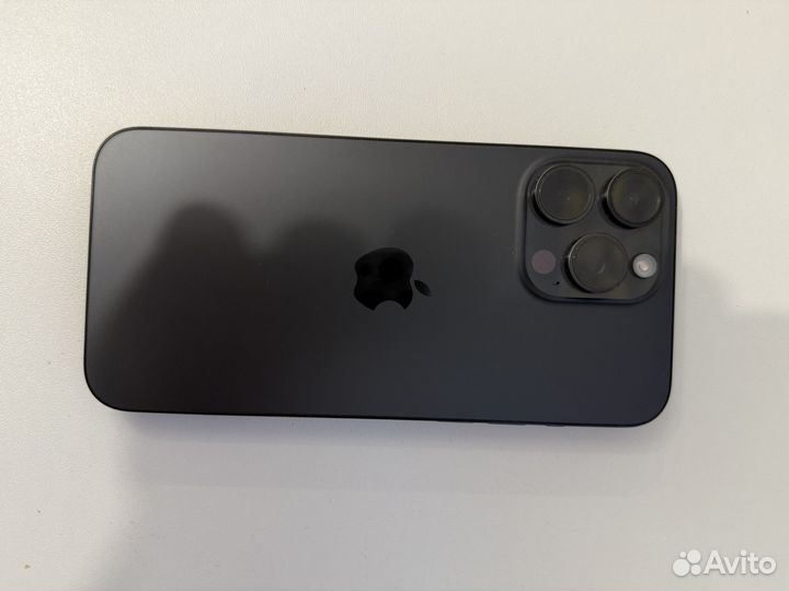 iPhone 15 Pro Max, 256 ГБ