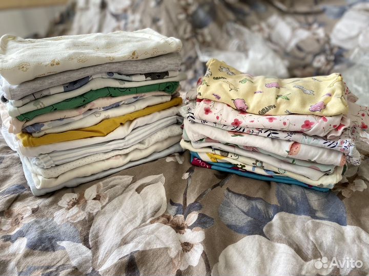 Детские вещи пакетом 68 р(комплект в кол. шапочки)