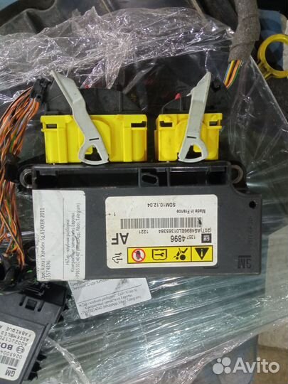 Блок управления Air Bag Opel Astra J