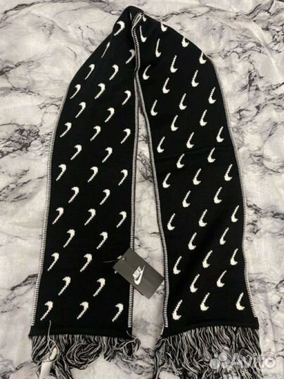 Шарф Nike swoosh