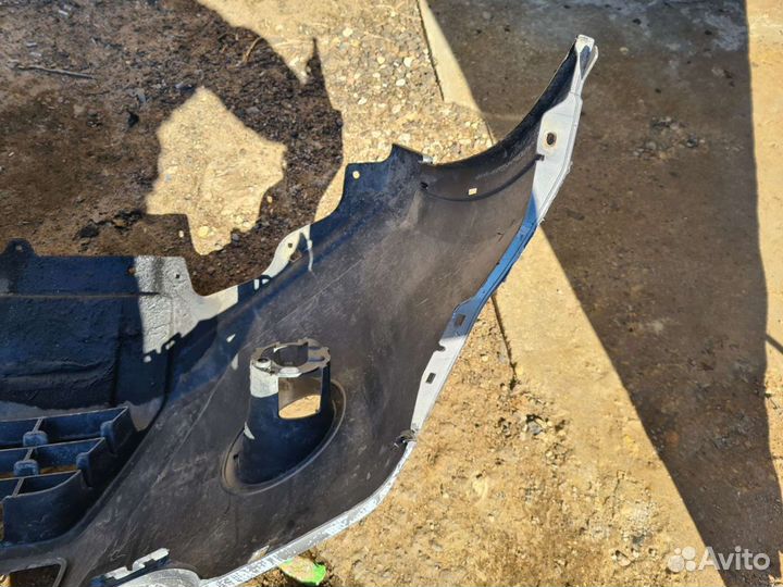 Бампер передний Nissan x-trail t31