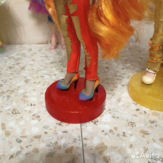 Радужные туфли от куклы rainbow high Киа Харт