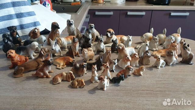 Статуэтки собак