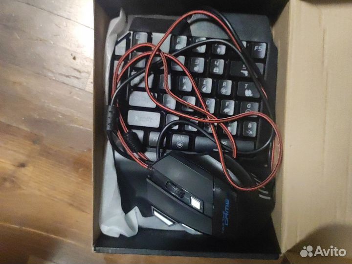 Геймпад клавиатура для телефона