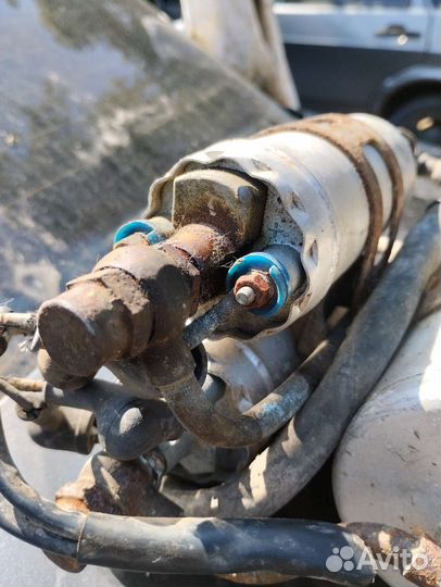 Бензонасос mercedes 124 300е