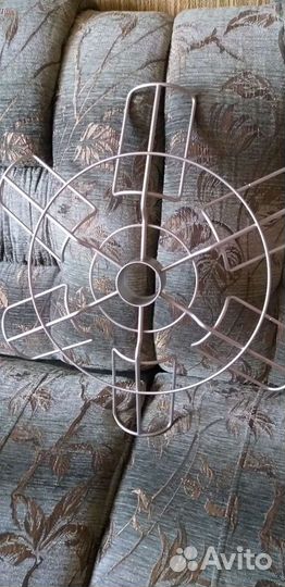 Полка навесная кухонная для бутылок