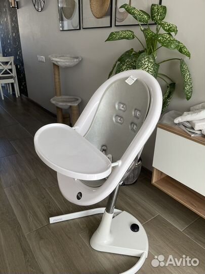 Стул для кормления mima moon