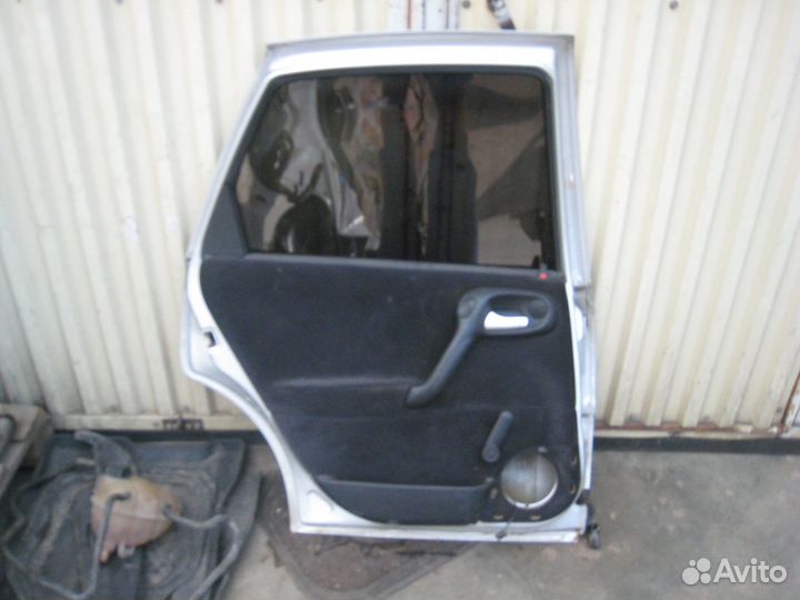 Дверь задняя левая Opel Vectra B хэтчбек серебрист