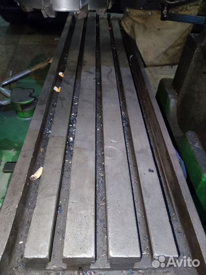 Вертикально-фрезрный 6В Р