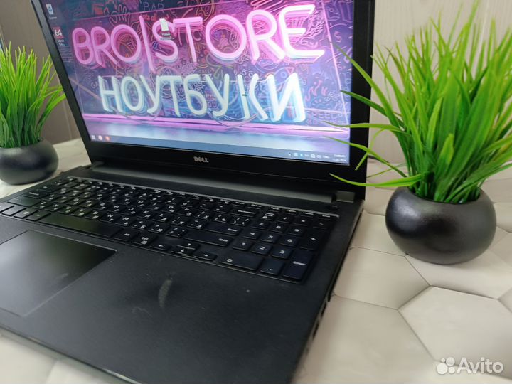 Ноутбук Dell/i3-5005u/8GB/SSD256