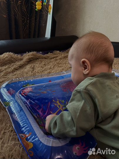 Резвивающийся водный коврик