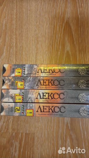 Видеокассеты