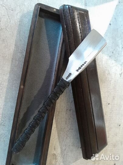 Опасная бритва Камисори Хенкотсу