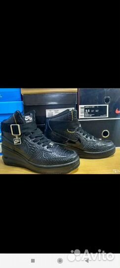 Кроссовки Nike