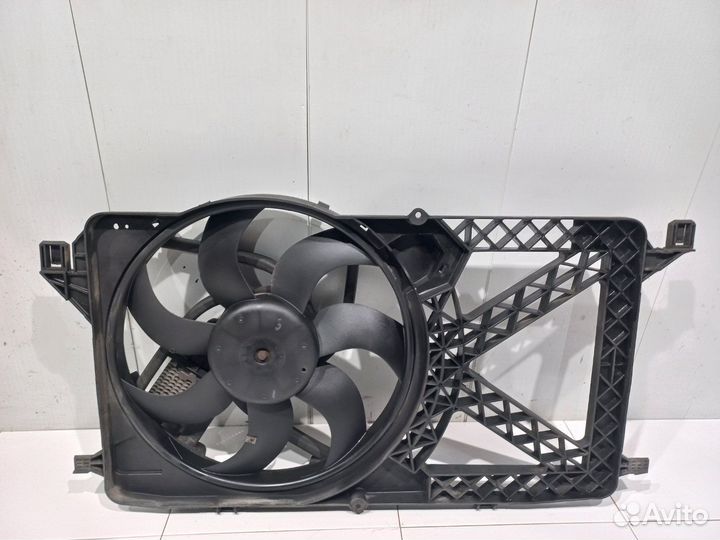 Вентилятор радиатора диффузор Ford Transit