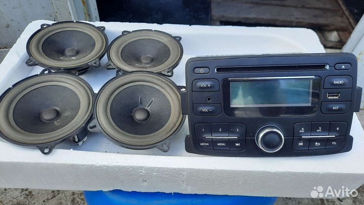 Автомагнитола бу renault