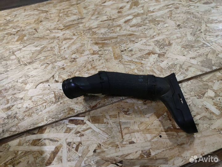 Патрубок воздушного фильтра Mercedes-Benz C-Класс