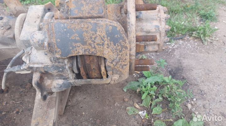 Суппорт передний / задний