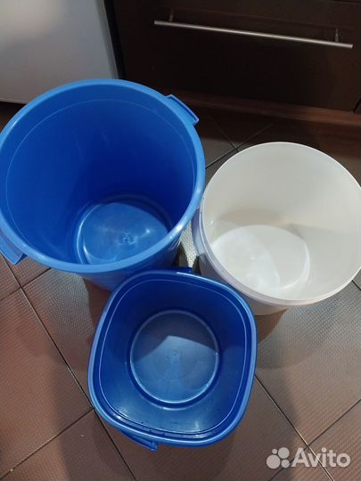 Бак для пищевых и прочих продуктов