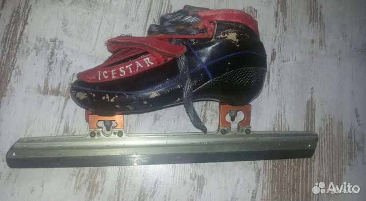 Коньки для конькобежного спорта шорт-трека