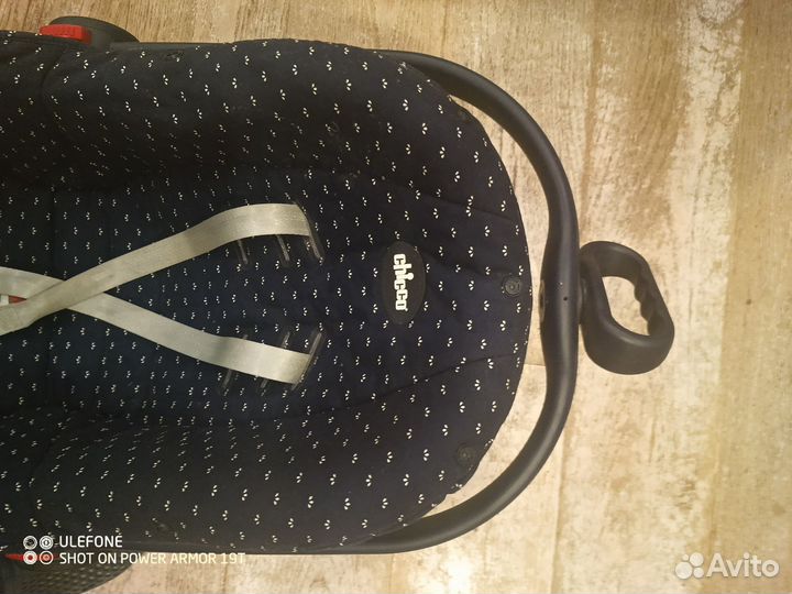 Детское кресло переноска chicco в хор. состоянии
