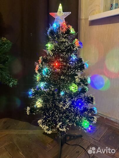 Новогодняя елка с встроенной гирляндой