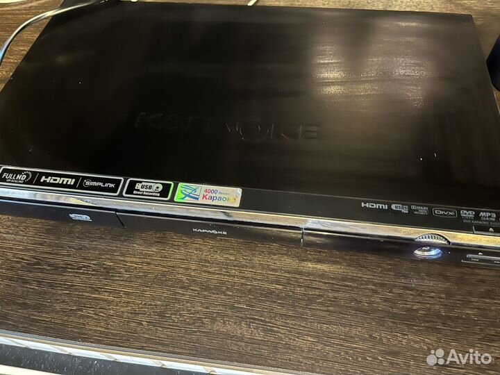 Караоке с микрофоном