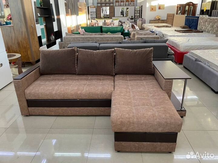 Мягкий диван