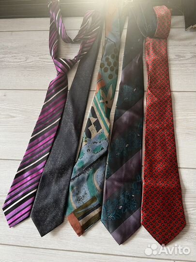 Галстуки разные