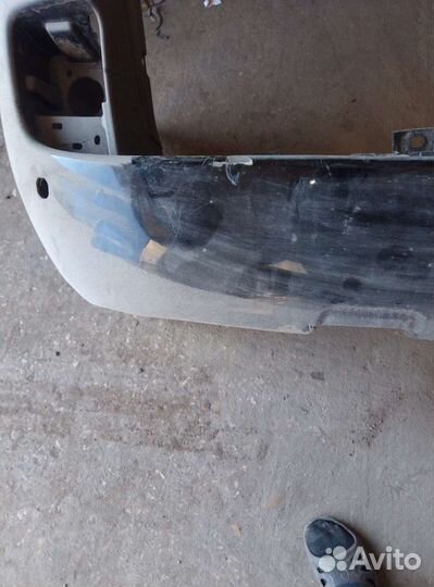 Бампер задний тойота 200