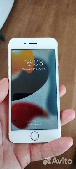 Телефон iPhone 6s