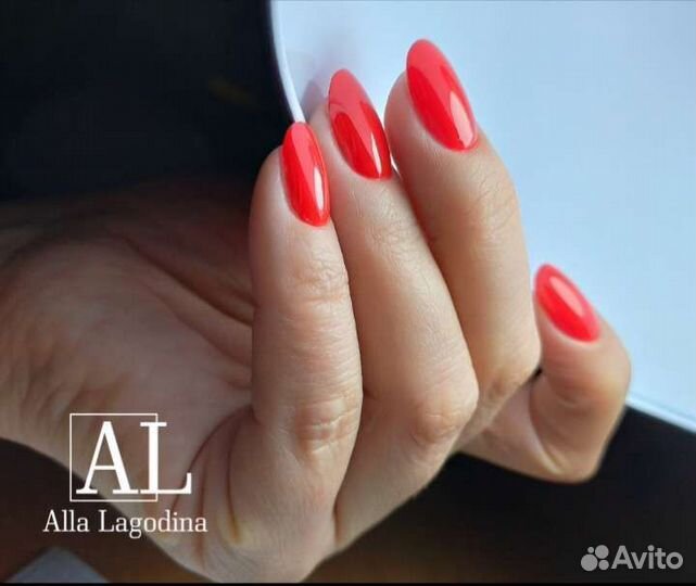 Маникюр Педикюр