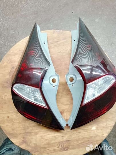 Фары на hyundai solaris хачбек