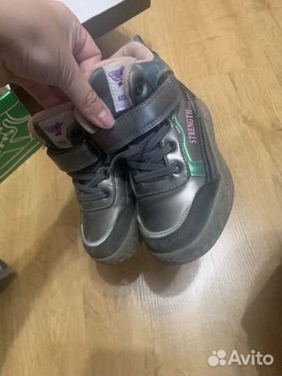 Демисезонные ботинки для девочки