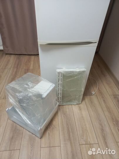 Холодильник на запчасти