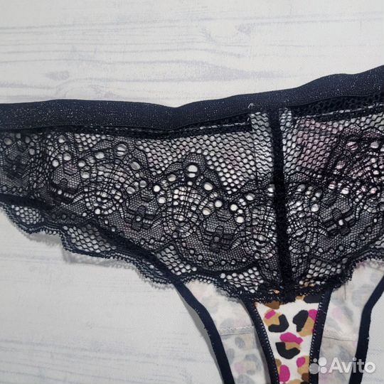Трусики стринг indefini M (46) новые