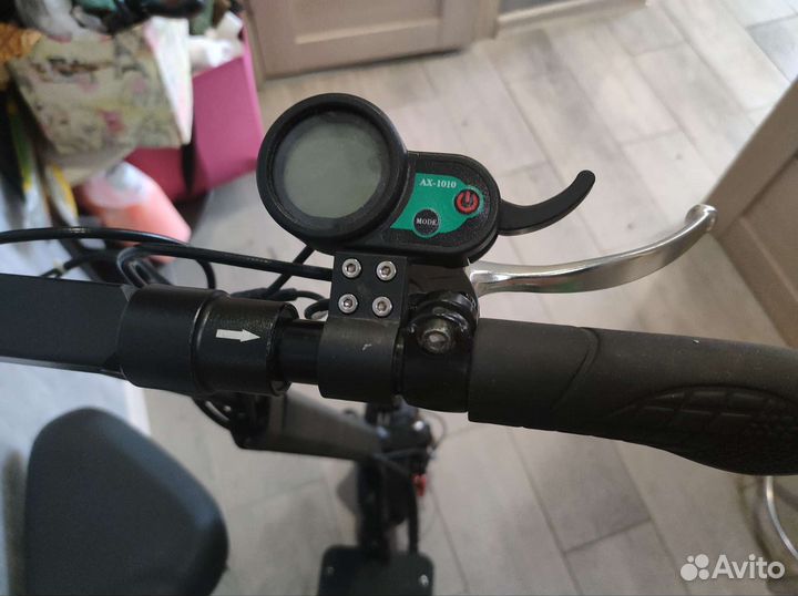 Электрический самокат бу Сим Куго