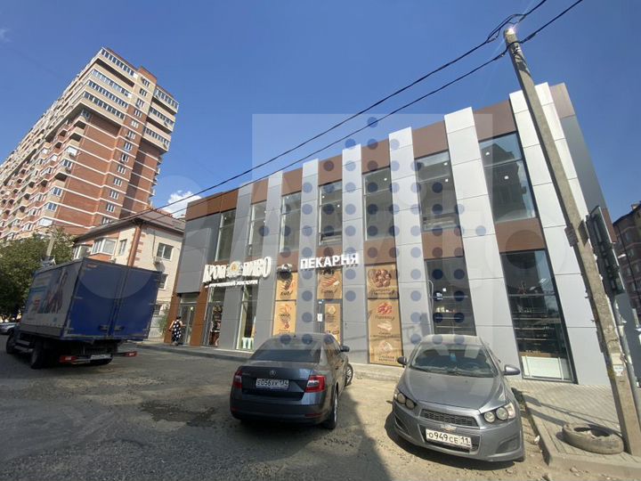 Первая линия 70 кв. м