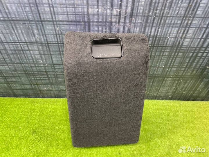 Обшивка багажника правая Audi Allroad C5 BES 2004