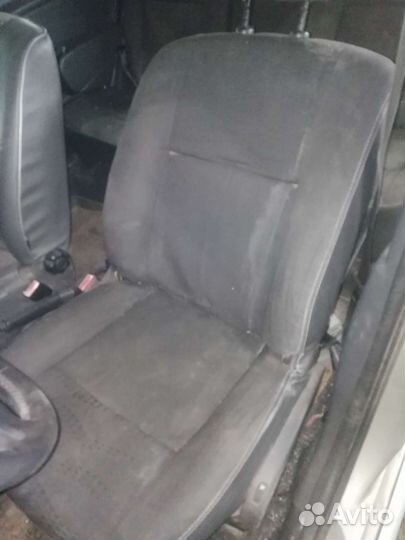 Комплект сидений Renault sandero stepway 1