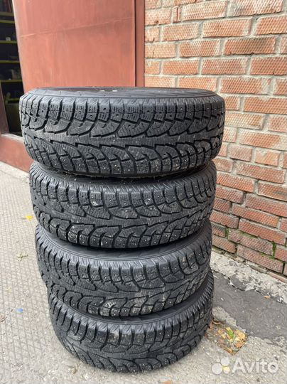 Hankook Dynapro HP2 RA33 225/70 R16