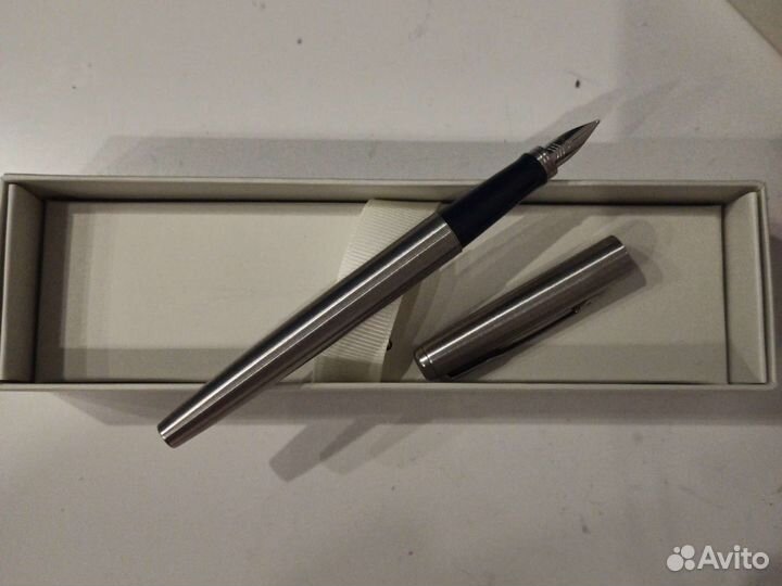 Ручка перьевая Parker Jotter