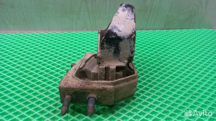 Подушка крепления двигателя Ford Оriоn 3/Еsсоrt