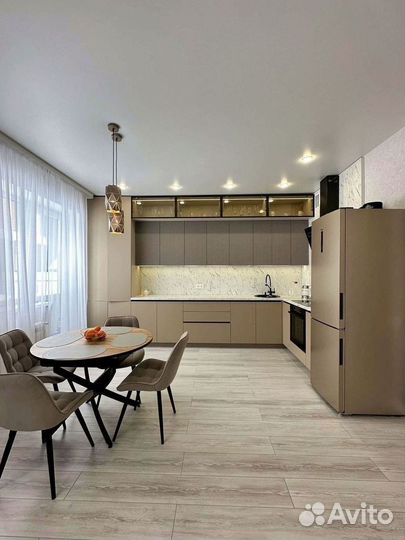 Кухня на заказ, мебель на заказ Фьюжн