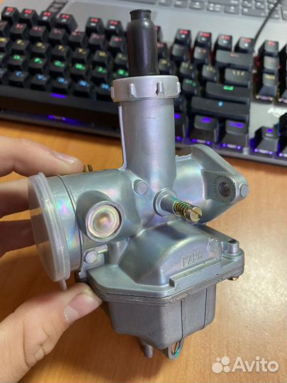 Продам карбюратор новвй не пользованый