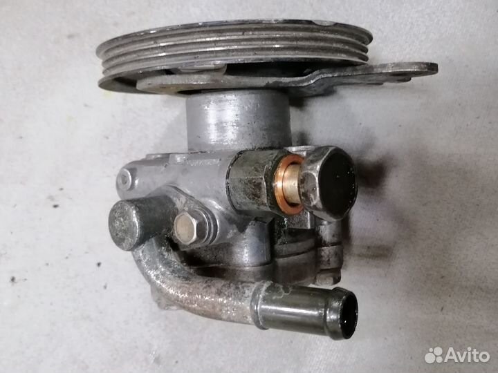 Насос гур со шкивом Nissan Almera Classic B10 2010